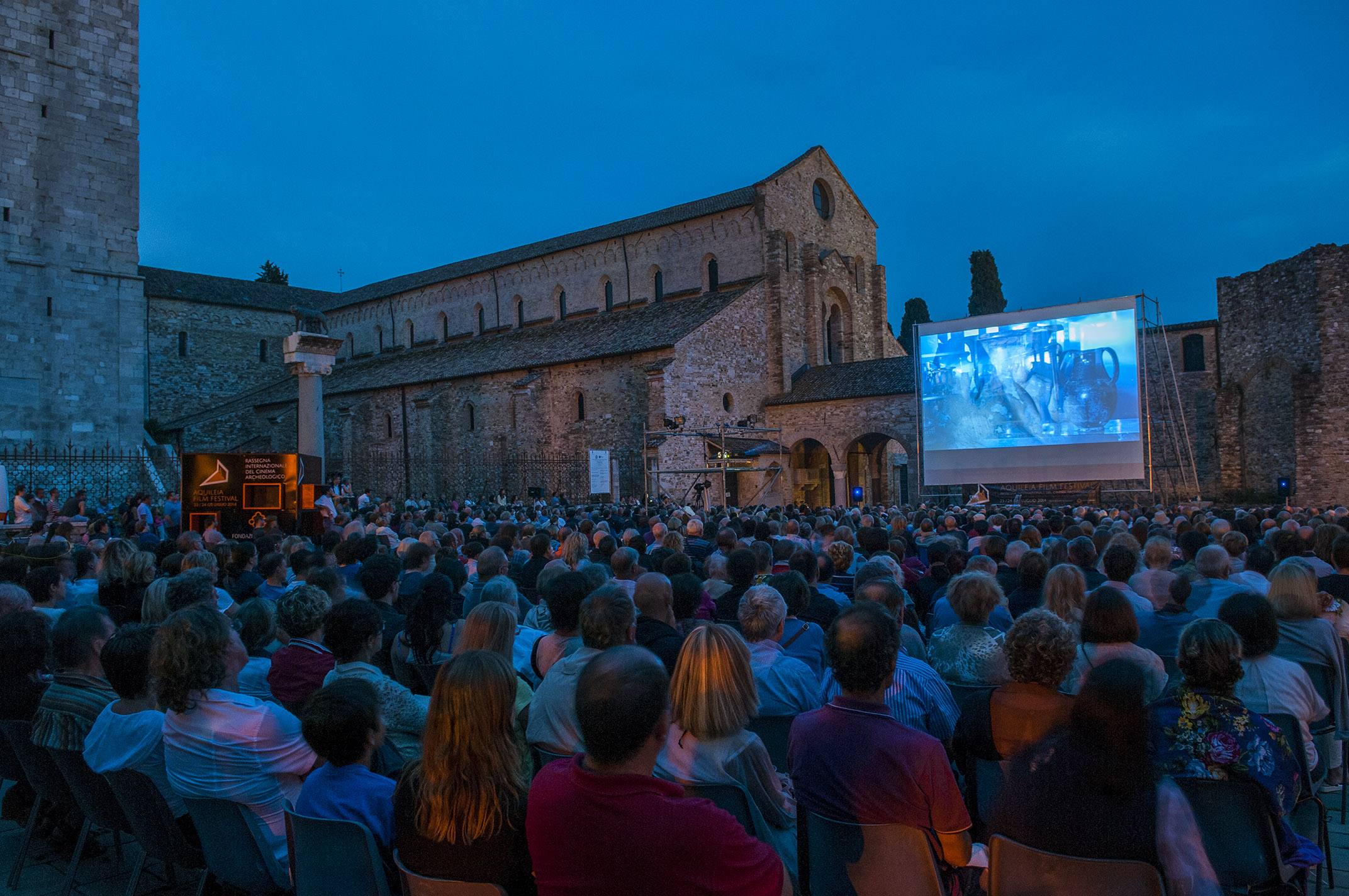 Copertina per Archeologia e cinema ad Aquileia, ritorna il film festival in piazza
